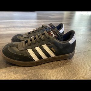 ADIDAS Sambas big boy size 5